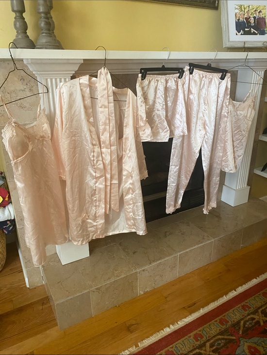 Other - Silky Lace Trim Women's 5-Piece Sleepwear Set - Blush Pink